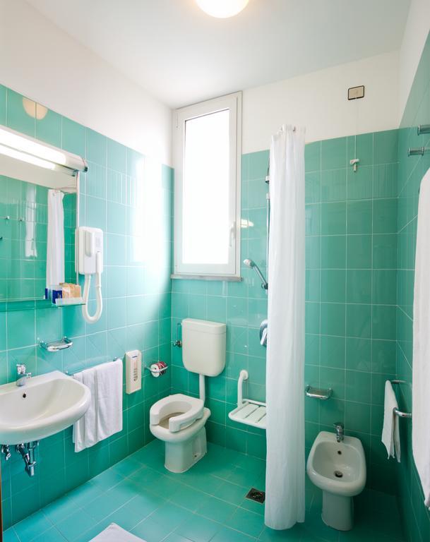 Hotel Ariston Bibione Cameră foto